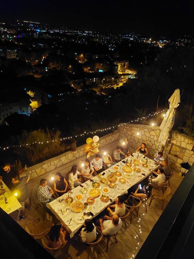 Villa Eleni Apartments Skopje Exteriör bild